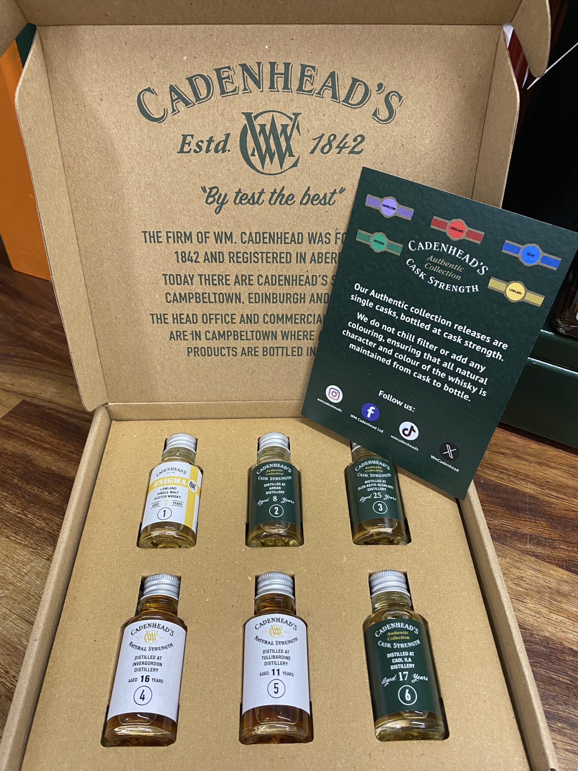 Cadenhead’s December 2023 – Authentic Tasting Pack (6x2cl whisky samples)